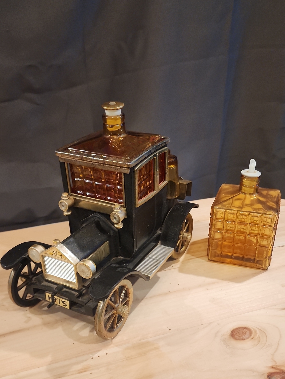 Vintage 1960s Musical Liquor decanter shaped like a 1915 Ford Model T.